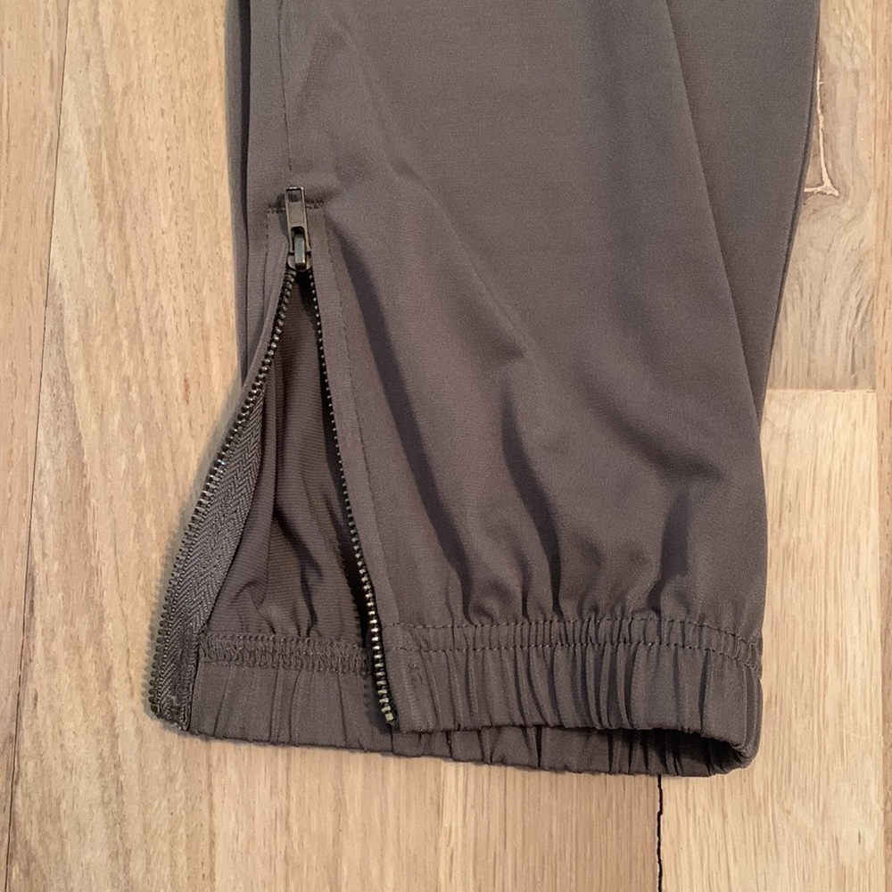 LISA Rinna Crop Cargo Capri Jogger Pants w/ Cinched Zipper Hem Brown Women’s SP - Picture 7 of 13